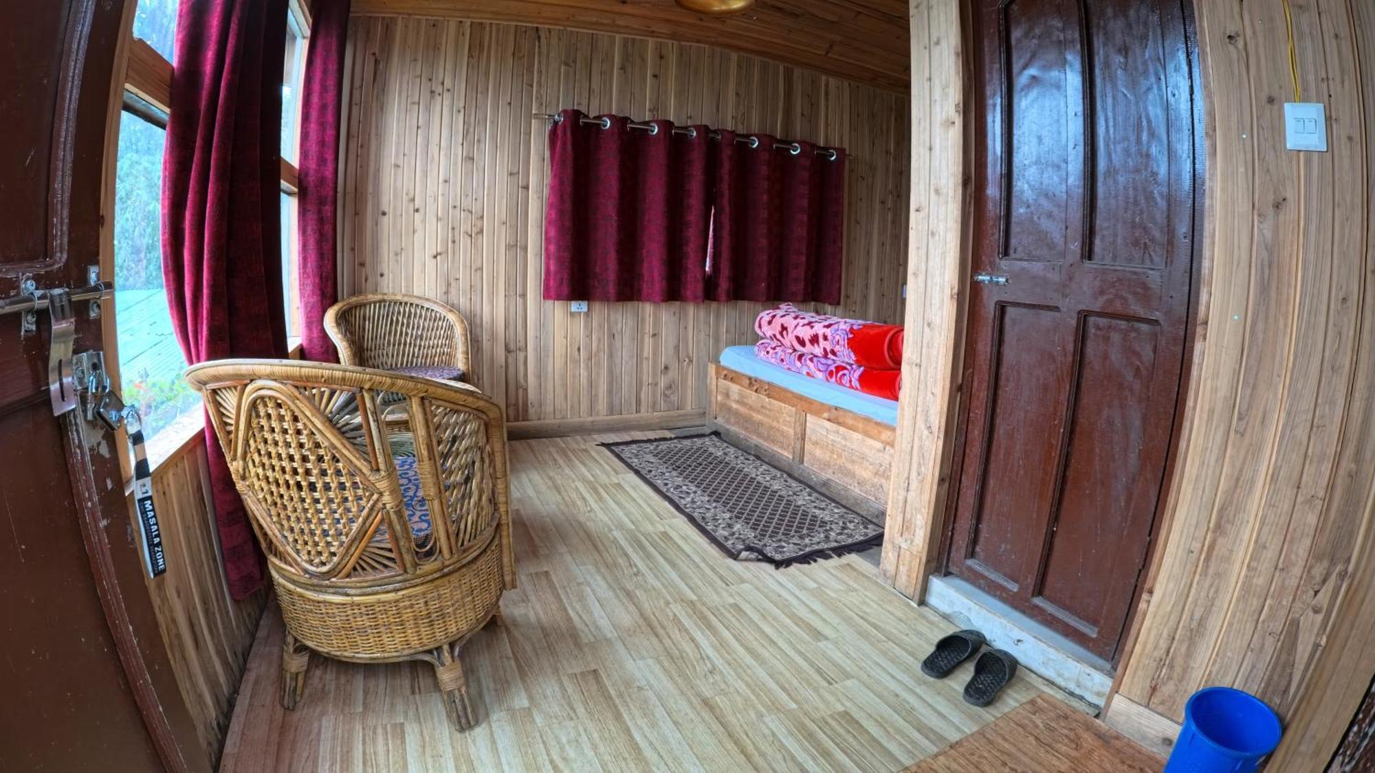 Lake View Resort Masala Zone Suryodaya ภายนอก รูปภาพ